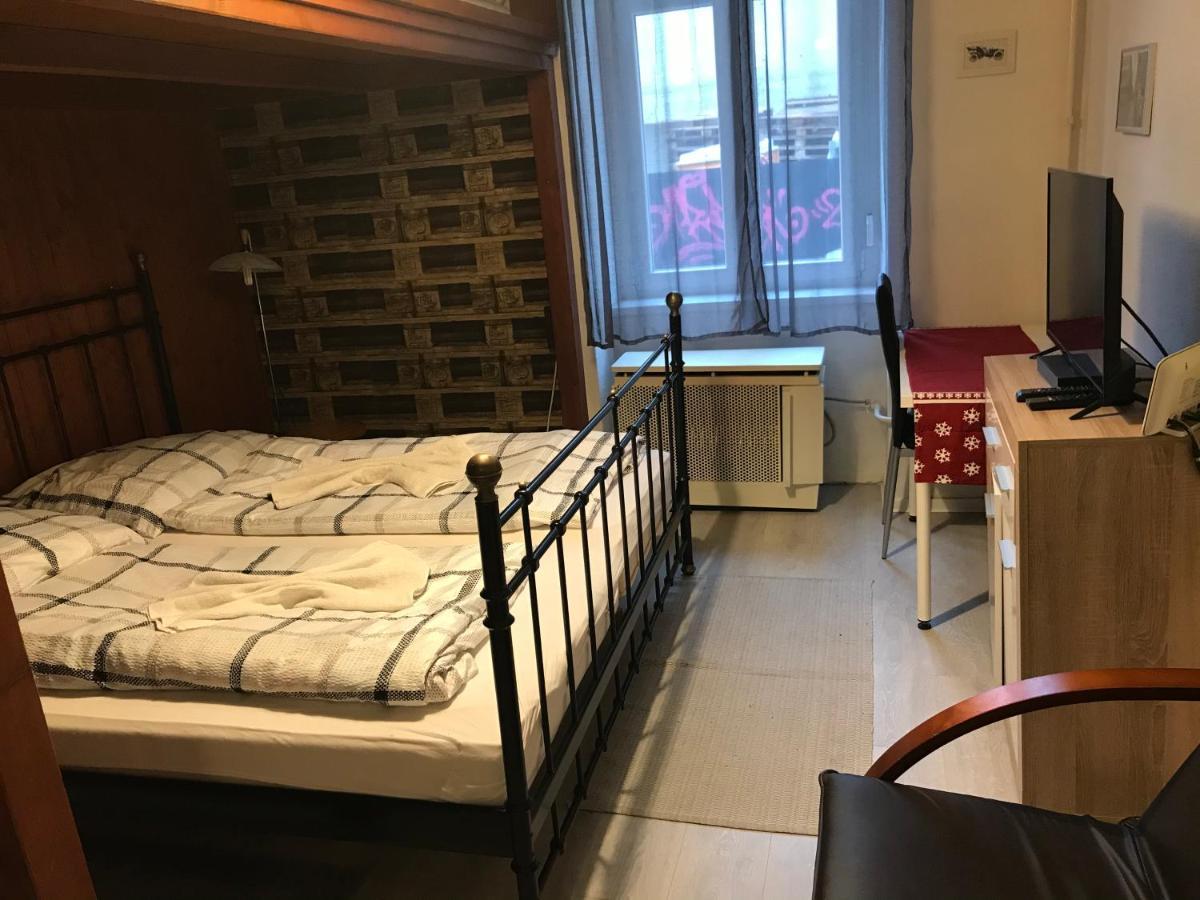 Jazmin Apartman Apartment Pecs Bagian luar foto