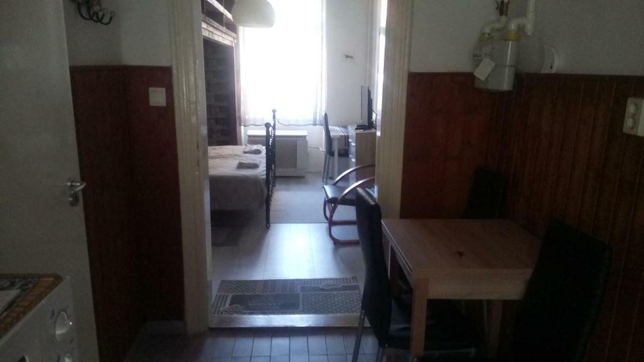 Jazmin Apartman Apartment Pecs Bagian luar foto